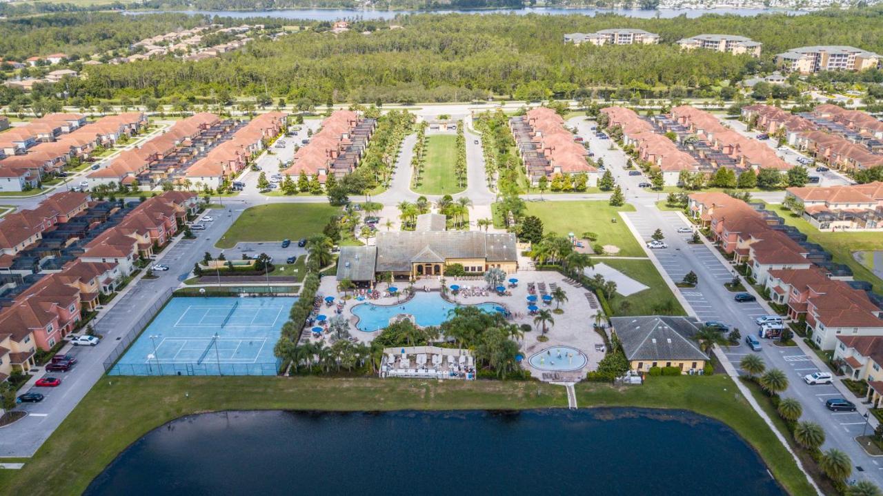 Stunning 4 Bd W/ Pool Close To Disney 8940 Four Corners Ngoại thất bức ảnh
